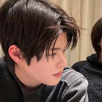 sddori (@252ddooli) 's Twitter Profile