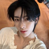 舒岚 🥀 (@lovel1ckyyy) 's Twitter Profile