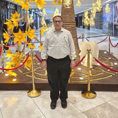 gsdhir's profile picture. live and let live