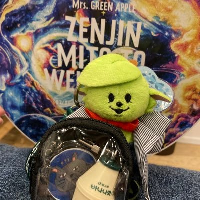 nobuMrs's profile picture. 2023年10月ミセスと出会う🏐📡ひろぱ担🎸’74🐯🍏 TPM4/12初ミ🌈 7/6,21🚀10/30,11/20🎀気の合いそうなJAM’Sタメ語で仲良くして下さい💚🙏いきなり話しかけます🙏ニワカ藤井風ファン🌪️Green Day🎸兵庫出身神奈川在 普段は関西弁👄10/26🦅🗼