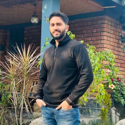 vivek_sing32578's profile picture. 