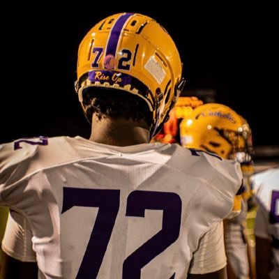 C’O 2027 || OL || 6’6 || 285 lbs || (267)-882-6445 📲 @RomanCatholicHC