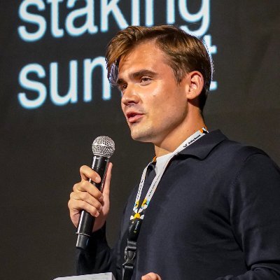 Head of Product & Research @swyke_ai 🏗️ | Prev. co-founded @frensvalidator @cosmoversehq & @hackmoshq