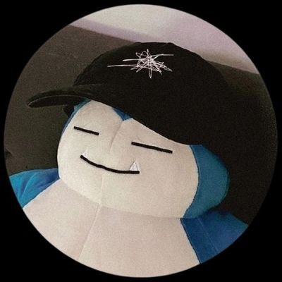 ishowsnorlax's profile picture. 😴