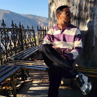 Thakur_Jk0's profile picture. I'M ON A JOURNEY TO MEET MYSELF.