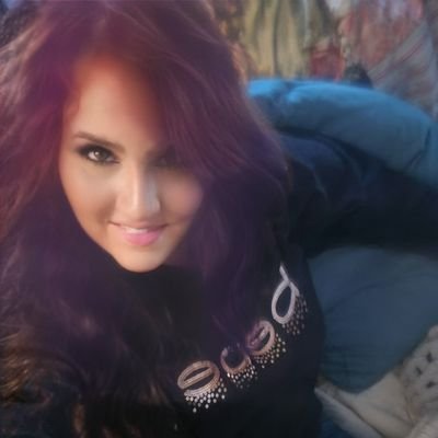 DawnFaithNoFear's profile picture. God, country , 2A Constitutionalist, Irish by birth, Imperfect Christian
Masters in Medical  Science and 2 yrs Constitutional Law 
☕️🏈🐾❤️🇺🇸✝️🗽
NO DMs