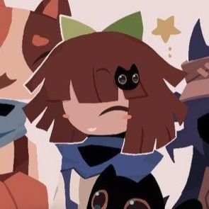 cloveryclaire's profile picture. 