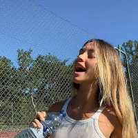 Angeline (@m_angeline52) 's Twitter Profile