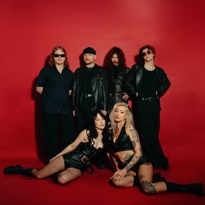 PRE-ORDER OUR DEBUT ALBUM VIOLENT DELIGHTS NOW https://t.co/ODOWeyUq7b