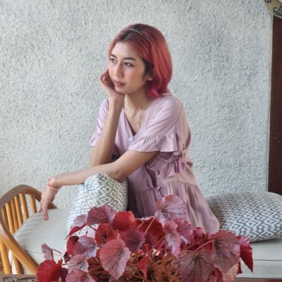Living in the present. ☸️ staying soft in a world that has given you every reason to shut down 🗝️