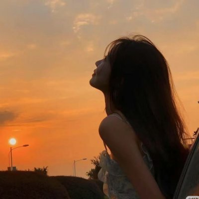 garonklage's profile picture. 