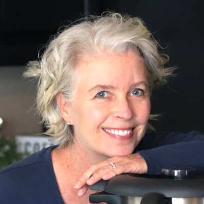 Providing the recipe for success to those over 50 go from feeling overwhelmed about their health and happiness in retirement to becoming healthy and balanced!