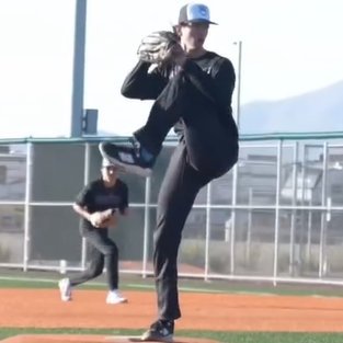 JacquesRHP's profile picture. RHP / 6'5 203lbs
Aggies West 18U
Basha HS
Class of 2026