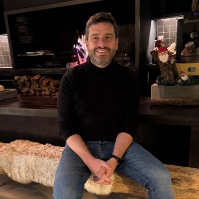 Empresario, socio fundador de @tandem_grupo. Libertario