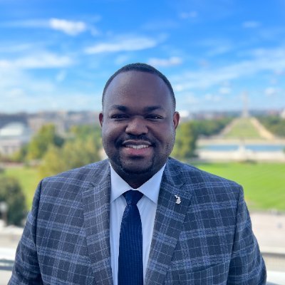 Grad of @jmcmsu. Exitus Acta Probat #Flint #MSU #EnvironmentalJustice *Views are my own*