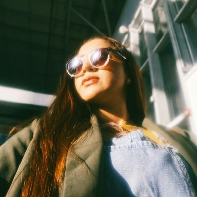 Artista, comunicadora social y periodista.