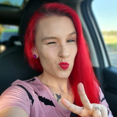 ♡ Twitch Affiliate ♡ YouTube Partner ♡ GLYTCH Affiliate ♡ Razer Affiliate ♡ FFXIV Content Creator ♡ Community-Focused Streams ♡ https://t.co/VwsoNejyRc