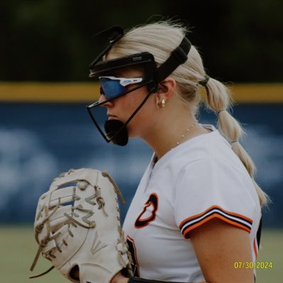Julia Mattson Profile
