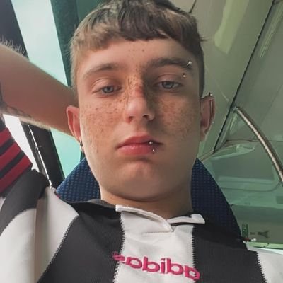 chakib60556341's profile picture. 