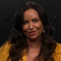 Veronica Defender (Tina flung Emily) (@ayannassalad) 's Twitter Profile