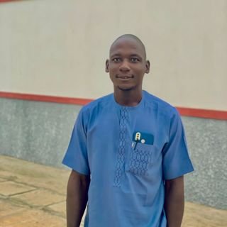 EzraWamarhyel's profile picture. Cool Hearted, Zero Worries.