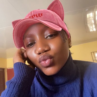 Believer ✝️ | Comp. Networking | Techie 👩💻 | Linguist | singer | Foodie | conversationalist 🤞