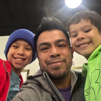 Esposo y padre, maya/chivo/culé. Fútbol y comida guatemalteca. Foreign language/emergent bilingual advocate. HS Spanish teacher. UNL alumni.