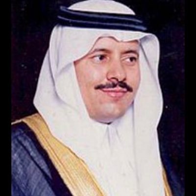 مختص ومهتم بالتحول الرقمي،الحكومة الإلكترونية،إدارة التغيير. أستاذ نظم الحكومة الالكترونية والمعلوماتية بجامعة الملك سعود،عضو مجلس شورى سابق. كاتب في ج الرياض