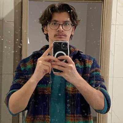 👨🏼💻Mobile Developer , engineer and trying to find out who he is:)