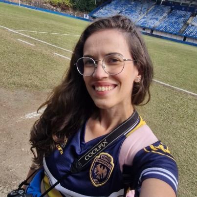 Jornalista, especialista em comunicação no esporte, aquariana, gamer e apaixonada por futebol | Comunicação Petrópolis FC ⚽️