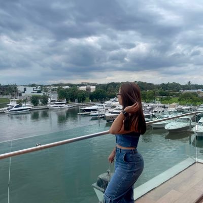 Ig: michelleglzr