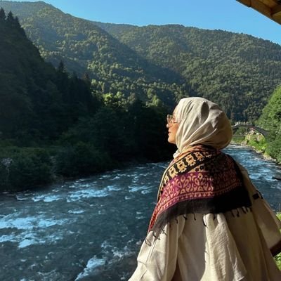 kaybolanmanyak's profile picture. Müsait Deliyim.