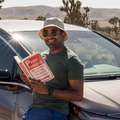 Lover of trains, bikes, housing, photography, and combo of the above. Hate cars, sprawl, and bottled water. he/him