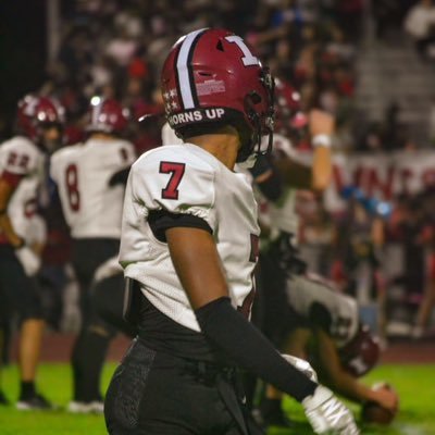 5’9 160 | Class of 2026 | 3.2 GPA | CB, FS |@IHS_OCPS | Head Coach @CoachKinard | NCAA ID #2305895347 | 225 clean|🎥 https://t.co/L1Q8Lmt1lO | 4.5 40|