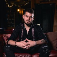 Henderson Row (@henderson_row) 's Twitter Profile