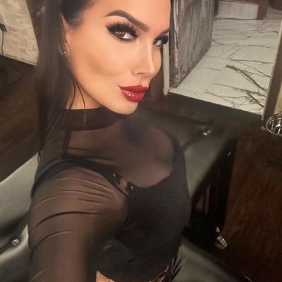 rosey_mistress1's profile picture. https://t.co/IFdg0KsgHF