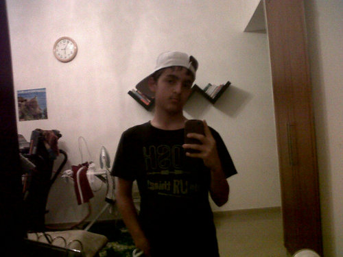 renote101's profile picture. No one like more than love3 follow me iam a good friend♥™why no one wants t follow me