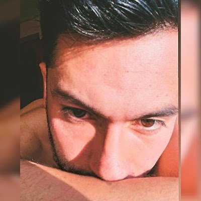 AlvaroTrin87524's profile picture. 