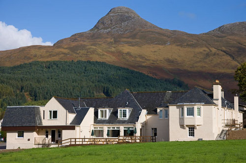 Located right in the heart of Glencoe, with stunning views out over Loch Leven