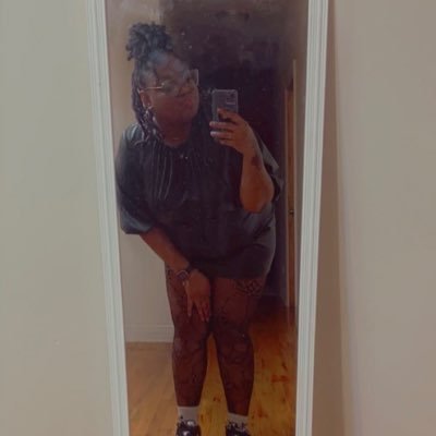 🏳️🌈Pansexual | 🎥 Content Creator | 💝Poly | 📍Chicago ➡️ Dallas
