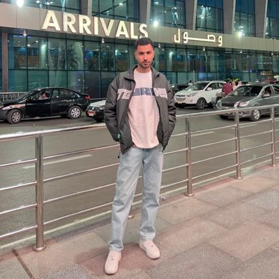 hakimshaarawy3's profile picture. Youtuber | designer fashion