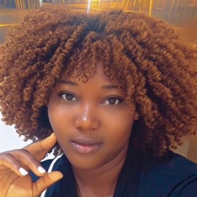 Passionate Ui/Ux designer, Fashion designer/Lover, Tech Enthusiast