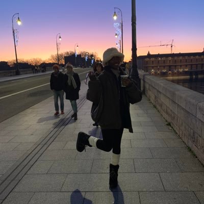 jbuhenhao's profile picture. 
