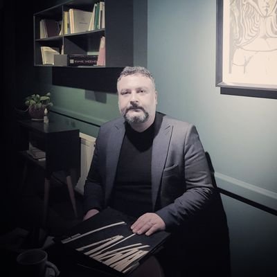 valipur85's profile picture. 