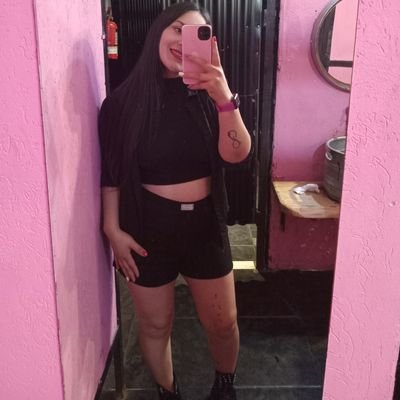 ☆Brillando sin apagar la luz de nadie 🌟🌈
☆instagram @eriicacarrizo14