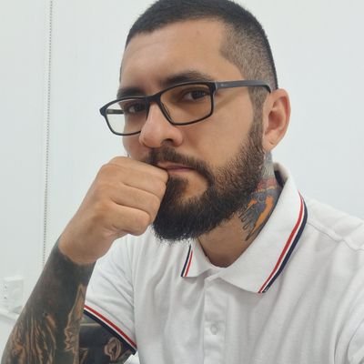 Música, cerveja, livros, filmes, games e ciência.