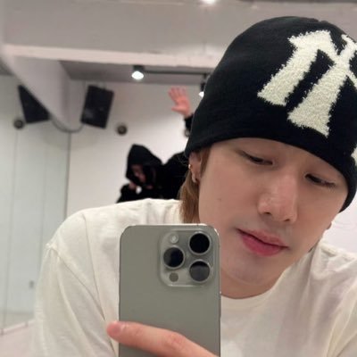 Amonwan88's profile picture. BAEKHYUN I've never met anyone like you/n9at JB MTGOT7 , 🧸Minhyun ,,LeeJaeWook🕶️                                          Riize🌾