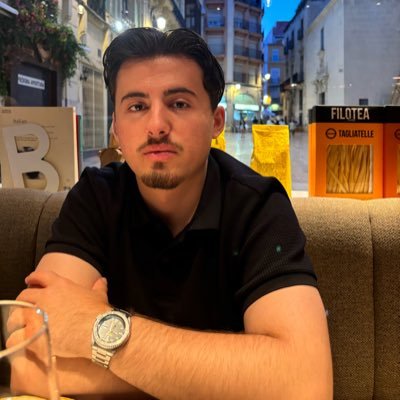 Founder of @PhronesisAI_Inc. Exploring business, investing and getting in to the AI World. Sharing growth, insights, and self-improvement from my journey.