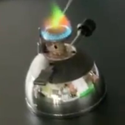 BrownAcornHat22's profile picture. 18+