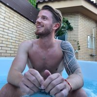 xxxxx (@brad_5x) 's Twitter Profile